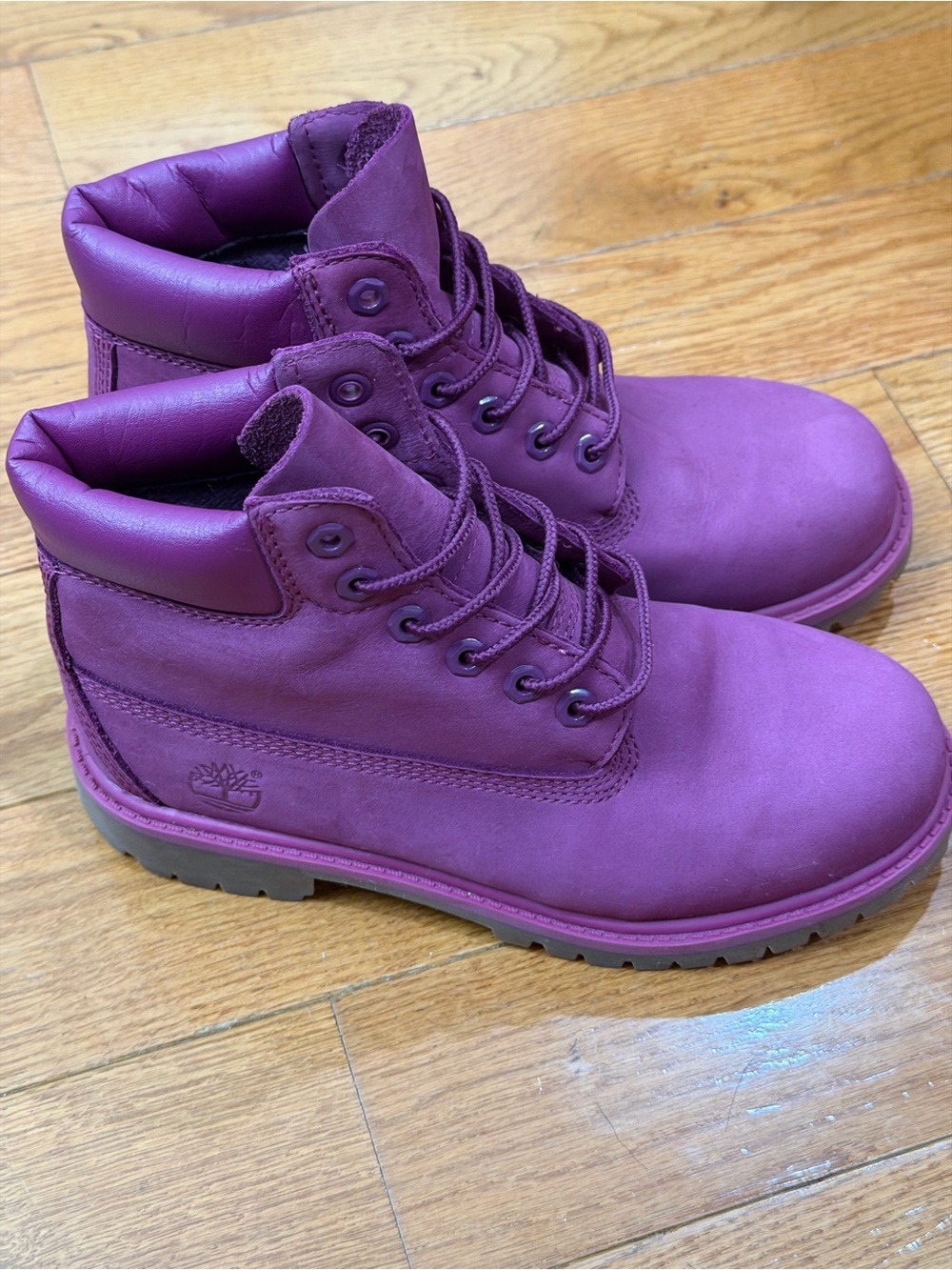 Timberland 6-Inch Premium Waterproof Lace-Up Boots Bright Purple/Magenta Size 2